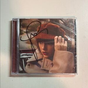 Signed and Sealed Red Taylors Version CD